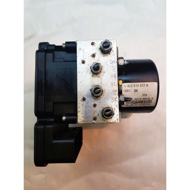 AUDI Q7 4L HYDRAULIC ABS PUMP 4L0614517A