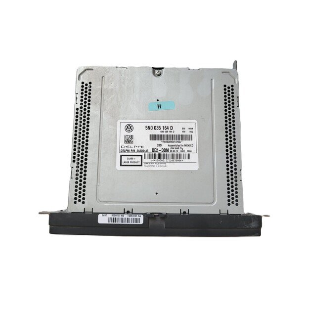 2011-2014 VOLKSWAGEN TIGUAN AM/FM/CD RADIO OEM 5N0035164D 1